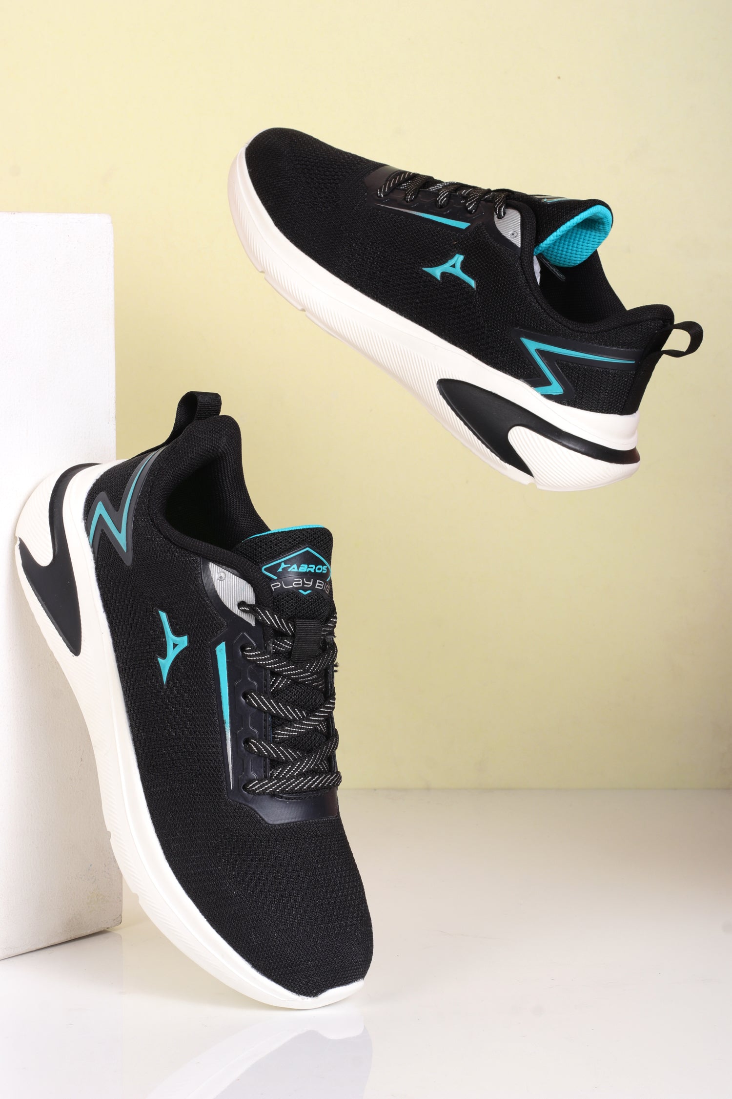 TEND Sports Shoes