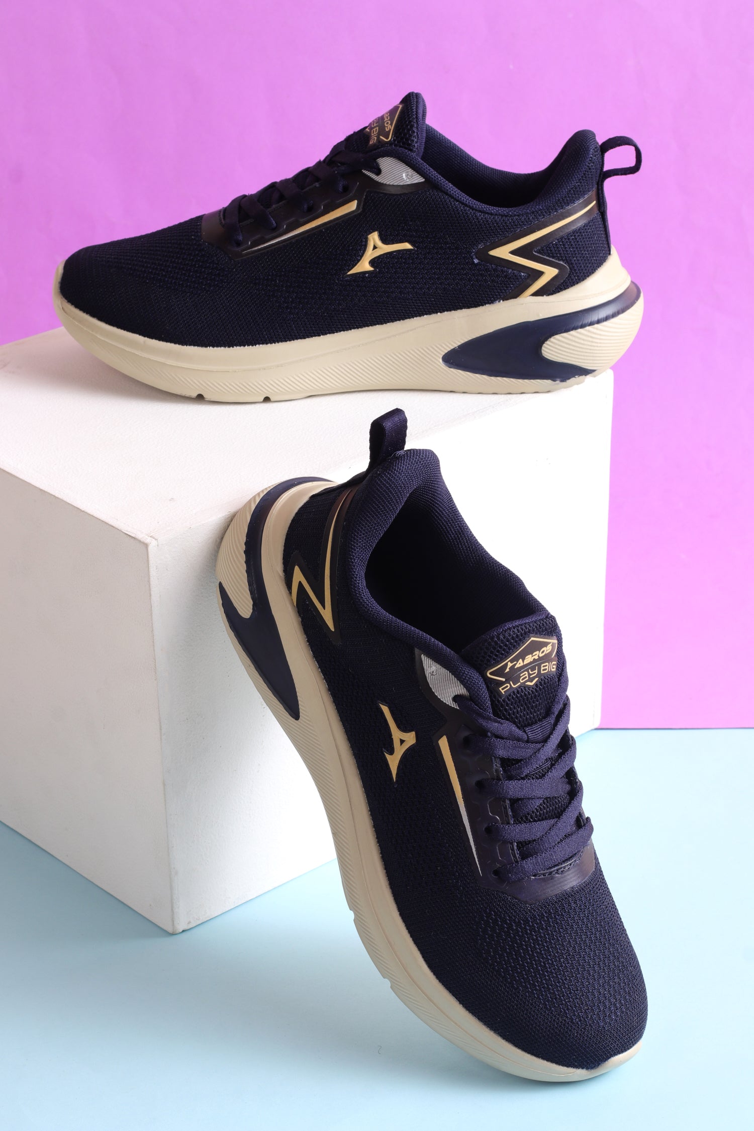 TEND Sports Shoes