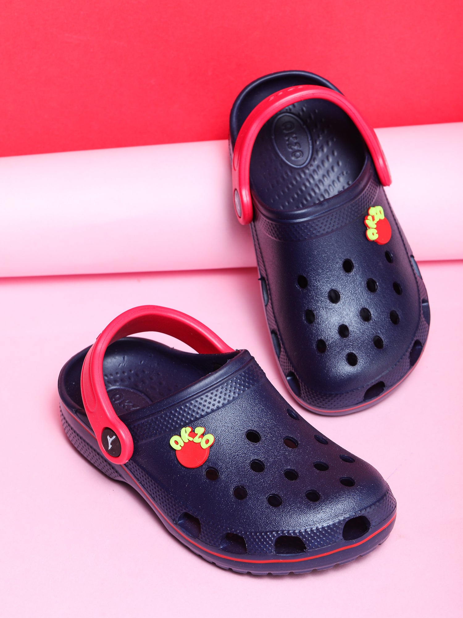 KIDS CLOGS